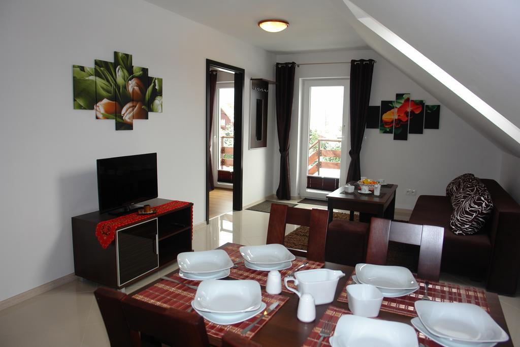 Jd Apartamenty - Klimatyzacja, Basen, Parking I Wifi W Cenie 마이스타코비체 객실 사진